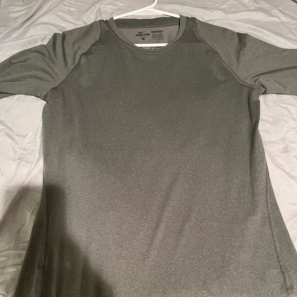 Nike Pro Dri-Fit Short Sleeve Shirt Size XL